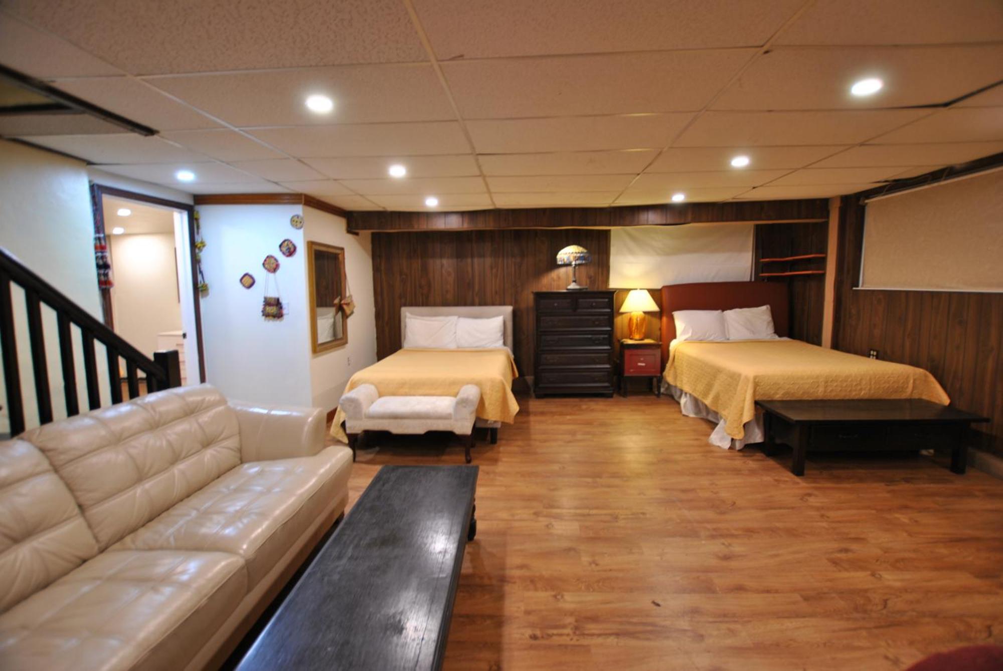 Ewr Airport Multilevel Guest House Room With 2-3 Beds Newark Buitenkant foto
