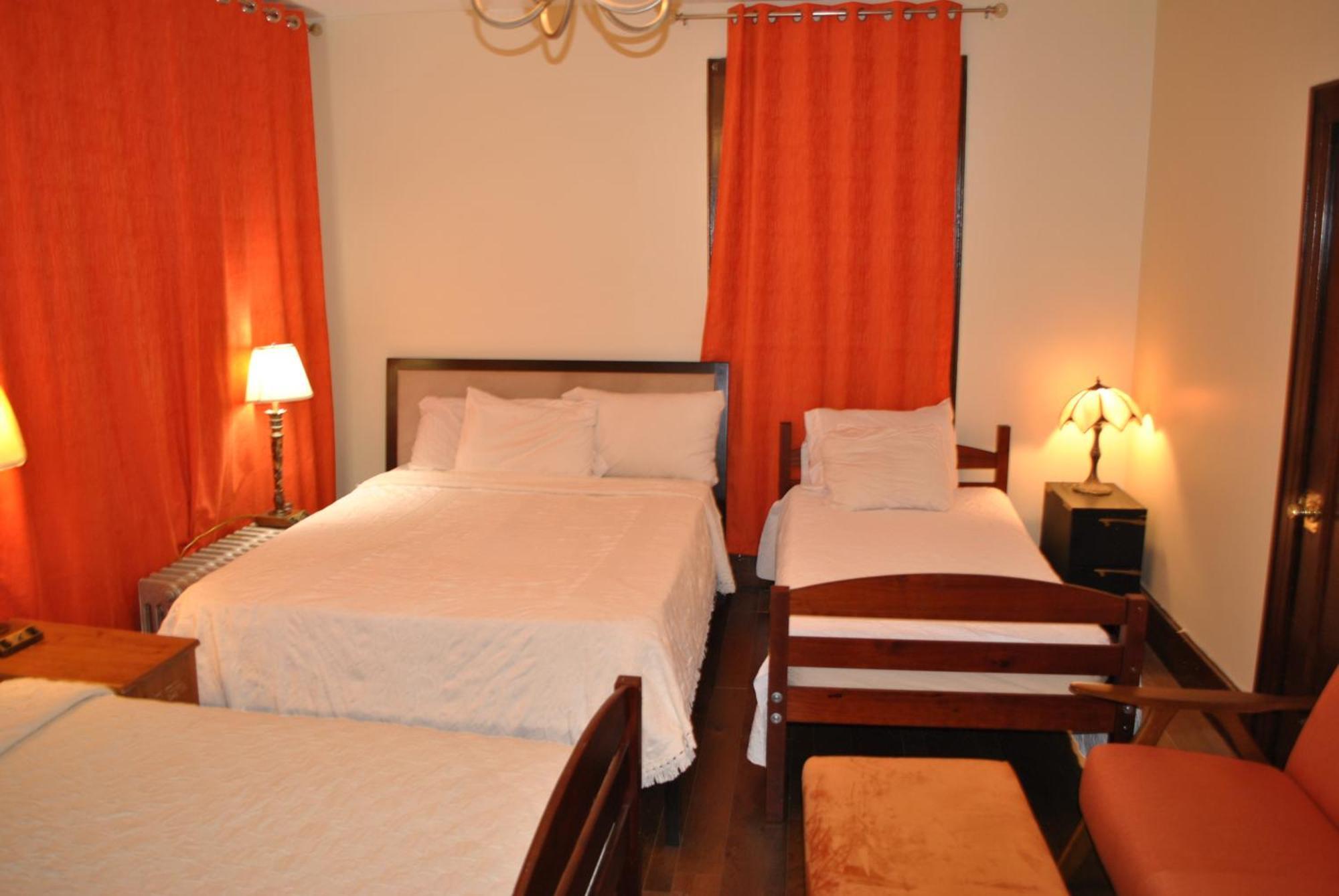 Ewr Airport Multilevel Guest House Room With 2-3 Beds Newark Buitenkant foto